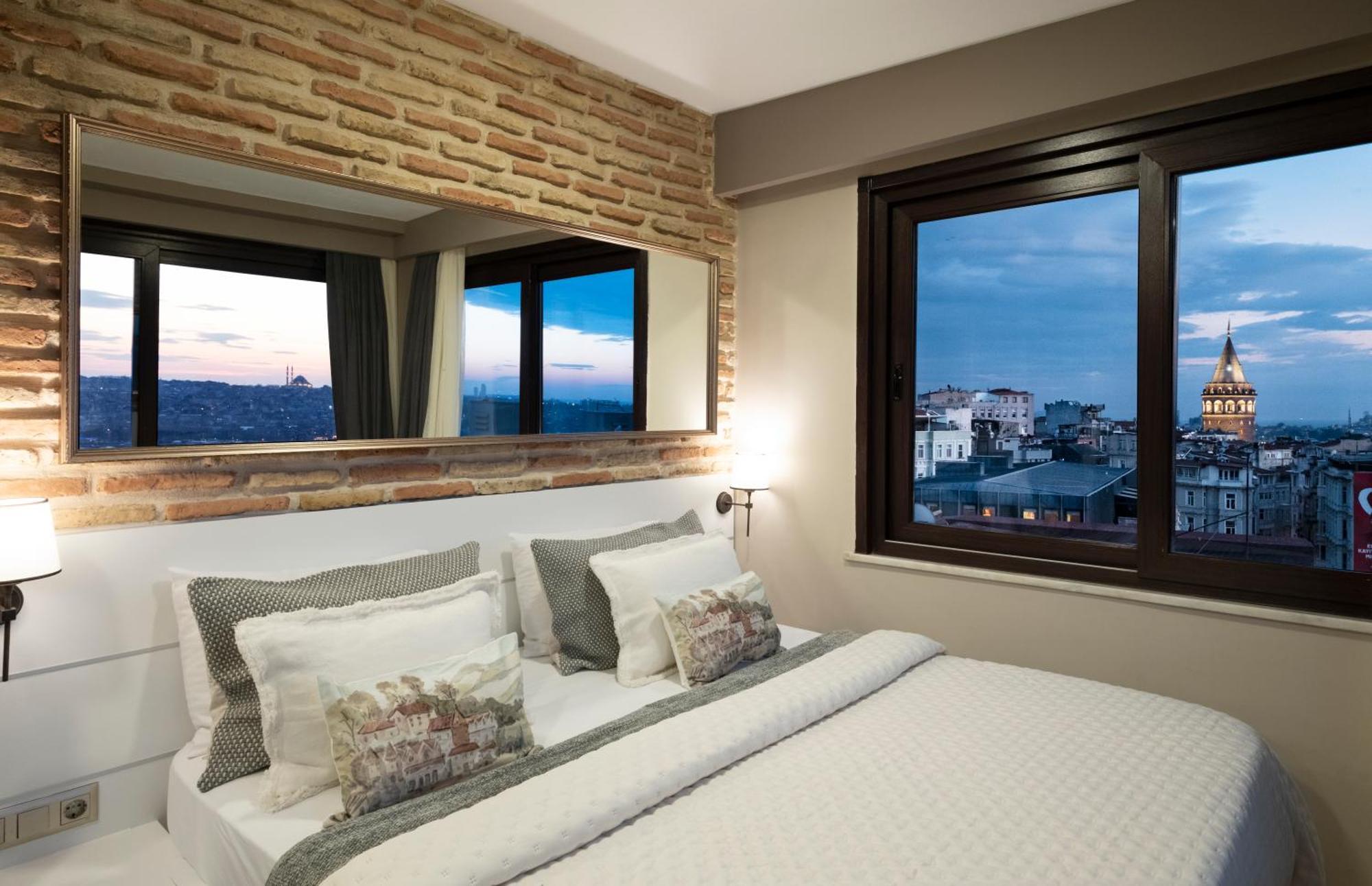 The Pera Hotel Istanbul Exterior photo