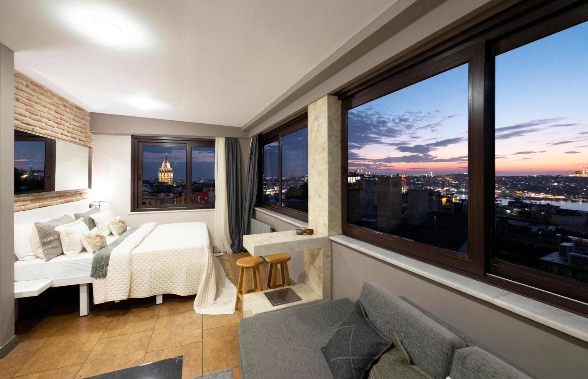 The Pera Hotel Istanbul Exterior photo